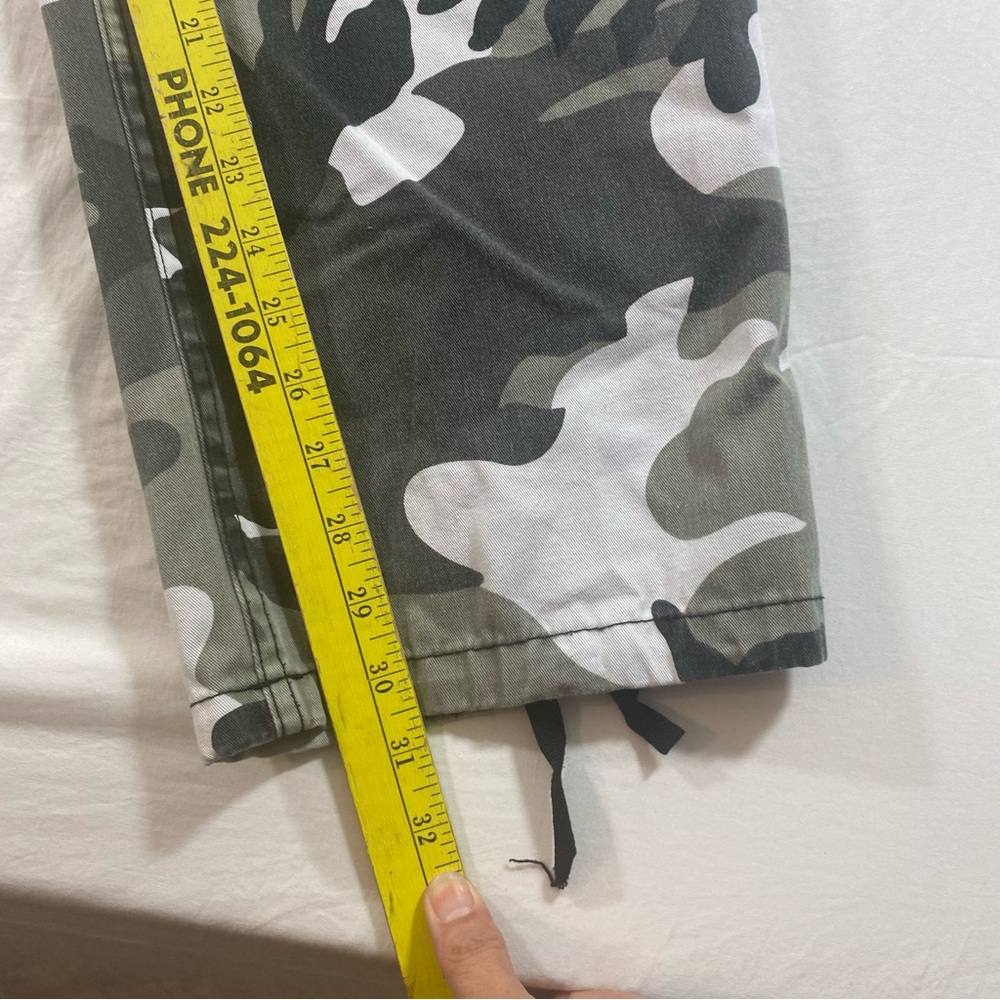 Men's Camouflage Cargo Pants large men’s - Picture 8 of 10